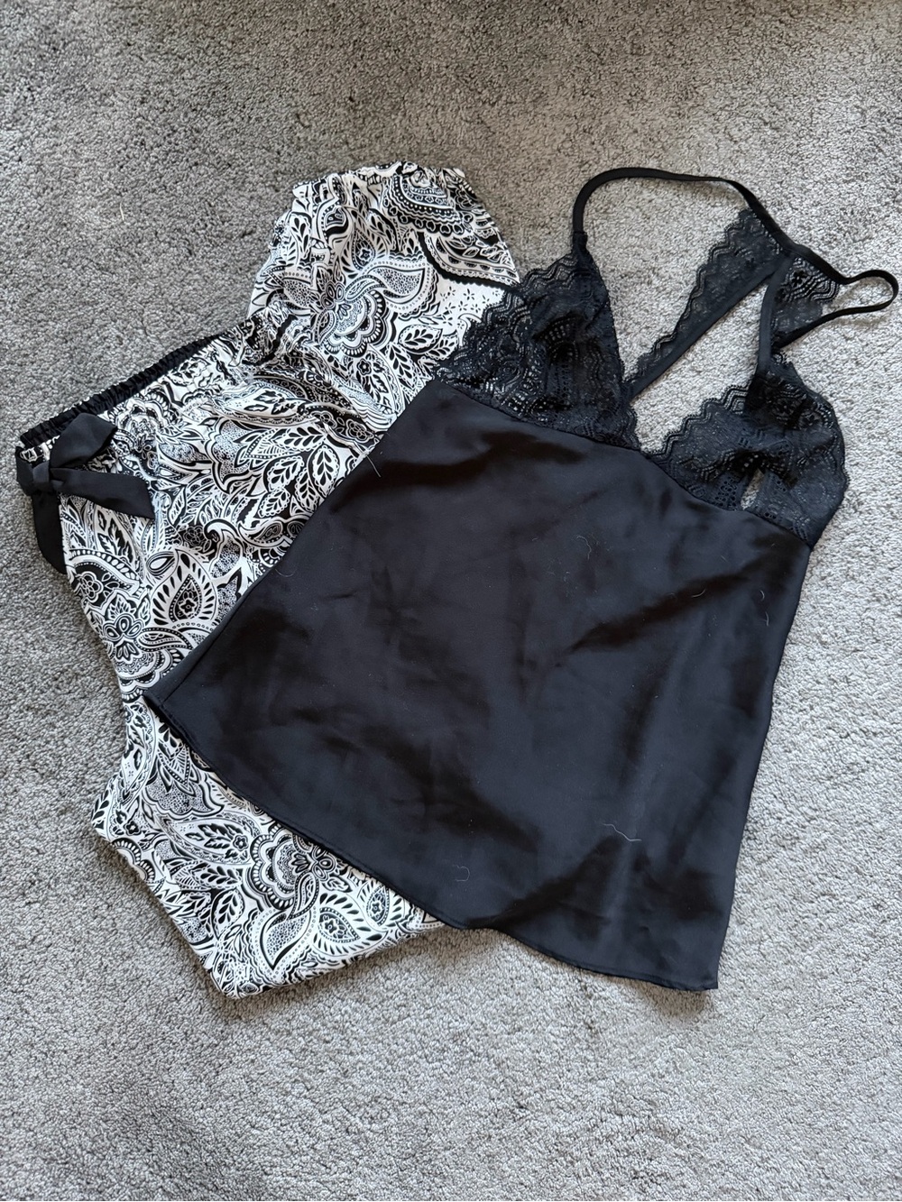 Etam sateen  Black Cami & Paisley Sleep Pant Set